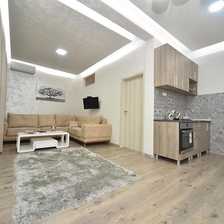 Atlas Apartments 24h Belgrado Exterior foto