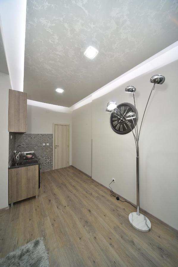 Atlas Apartments 24h Belgrado Exterior foto